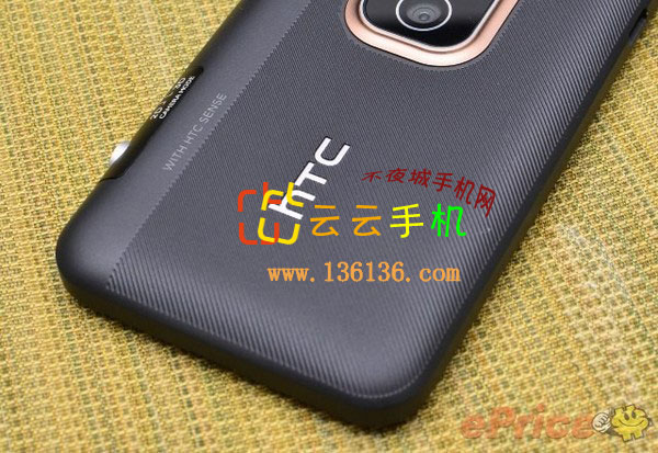 ˫ͷ3D¼˫˻ HTC EVO 3Dͼ