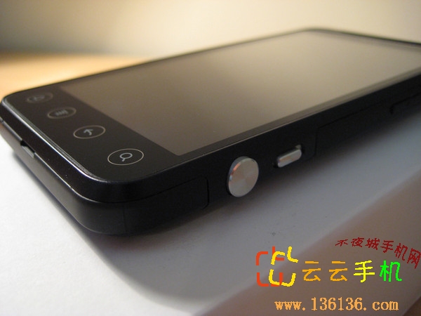 ˫ͷ3D˫ HTC EVO 3Dͼ