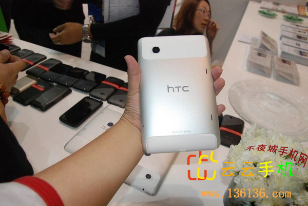 2011ͨչ7HTC Flyerƽͼ