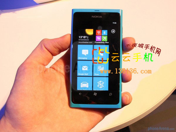 3.7WP7콢 ŵLumia 800ͼ