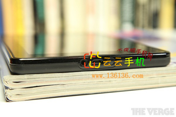 7˫ƽ ѷKindle Fireͼ