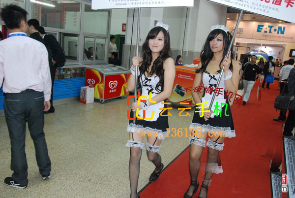 2011ͨչ չ̨ԸŮͼ