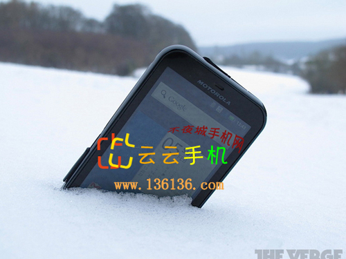 三防神机升级版 摩托罗拉Defy+美图赏