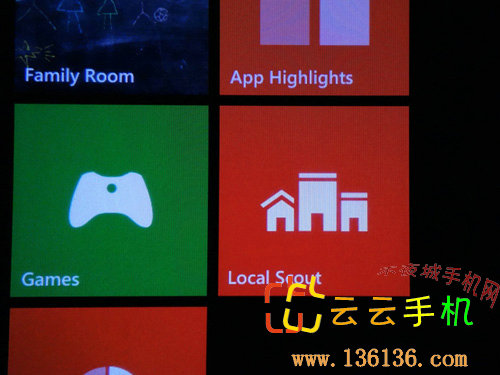 4.3˫WP8 ŵLumia 822ͼ