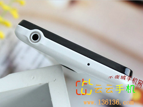 4.6寸007邦手机旗舰 索尼LT30p美图赏