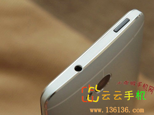 4.7寸高清屏全新四核旗舰 HTC One图赏
