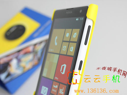 רҵͷ Lumia 1020ͼ