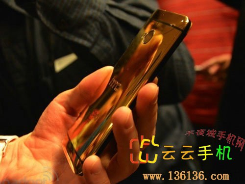 ߶ݻҫ ƽHTC Oneͼ