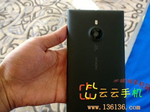 ʾWP8 ŵLumia 1520ͼ