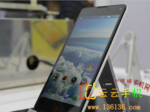 4.7Ӣжĺ nubia Z5S miniͼ