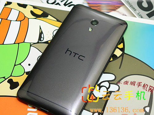 Բĺ˰׿» HTC Desire 700ͼ