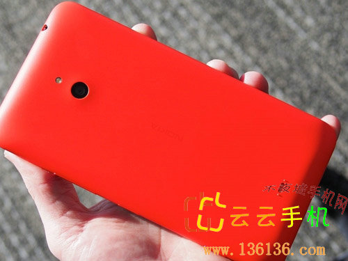 6Ӣ˫ ŵLumia 1320ͼ