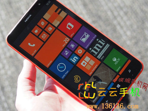 6Ӣ˫ ŵLumia 1320ͼ