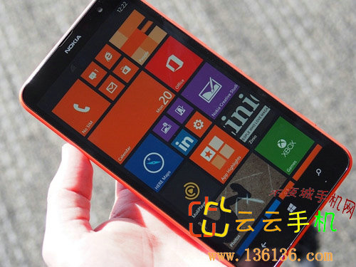 6Ӣ˫ ŵLumia 1320ͼ