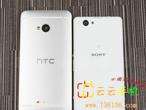  Z1 CompactԱHTC One